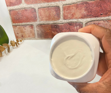 Load image into Gallery viewer, Sheabutter Moisturizer